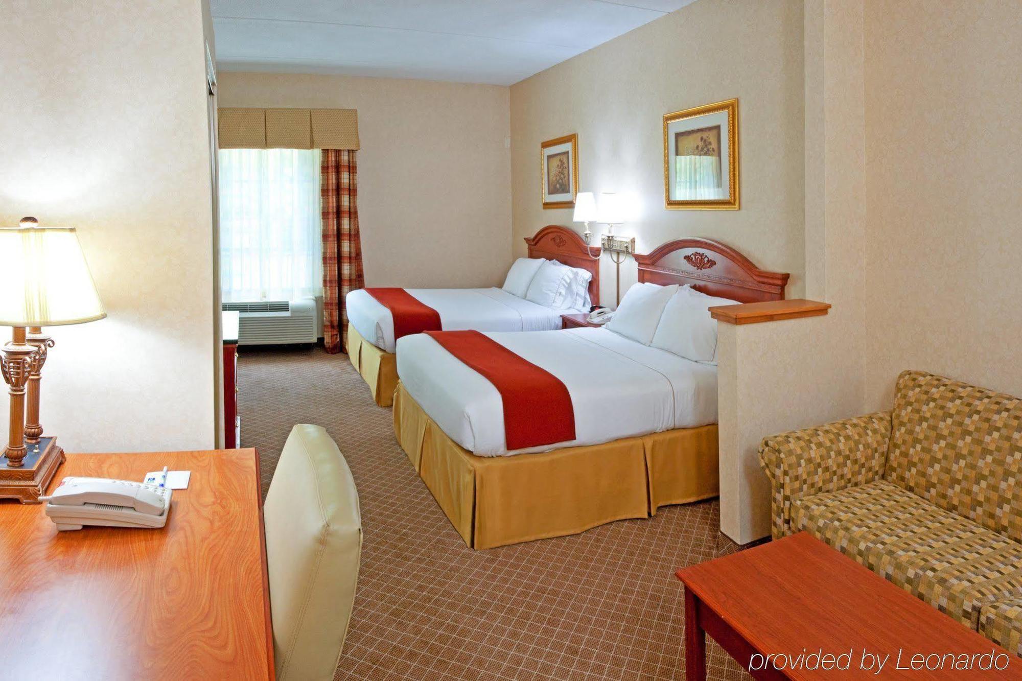 Holiday Inn Express Mount Arlington By Ihg Room photo